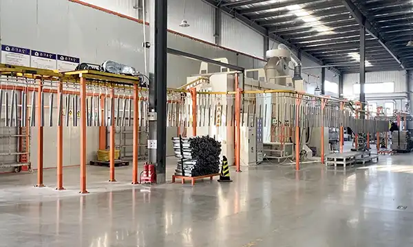 Automatic spraying line